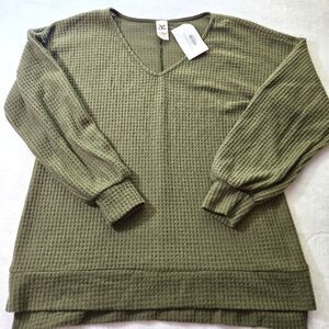 NWT Sew in Love Womens Green Waffle Sweater Size S